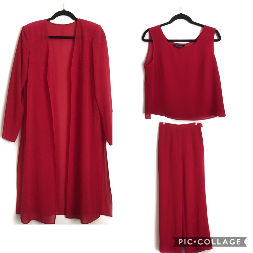 Montee Collection 3PC Set Red Size 10